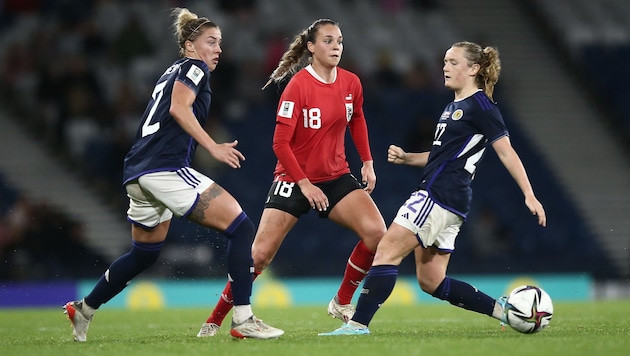 Schottlands Damen (hier beim Duell mit dem ÖFB-Team) sollten möglichst hoch verlieren, um den Olympia-Traum am Leben zu halten.  (Bild: GEPA pictures)