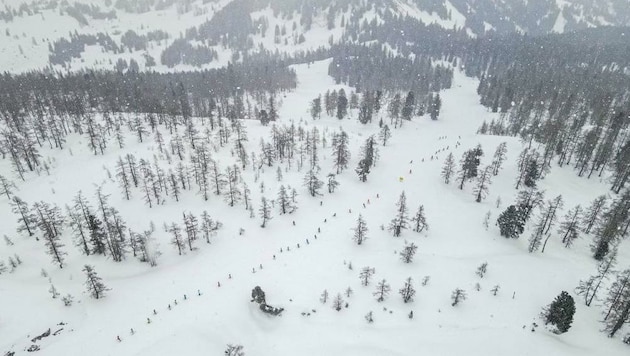 Die Erneuerung der Frauenkarbahn auf der Wurzeralm war heftig umstritten. Im Frühjahr setzten sich Skifahrer mit einem Flahmob für das Projekt an, Naturschützer liefen dagegen Sturm.  (Bild: Kerschbaummayr Werner)