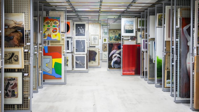 Blick ins Depot der „Sammlung Hauser“