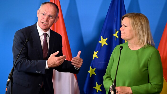 Innenministerin Nancy Faeser (hier mit Amtskollge Gerhard Karner), „weiß nicht, was Österreich ...