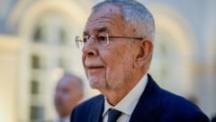 Bundespräsident Alexander Van der Bellen spricht von einem „Routine-Eingriff“. (Bild: AP)