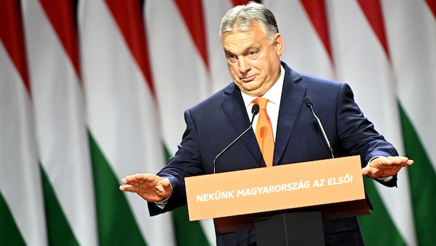 Orbán will die Ukraine-Pläne der EU klein halten. (Bild: AFP)