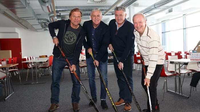 Die Legenden Cijan, Schachner, Mion und Top-Referee Korentschnig (v.l.).