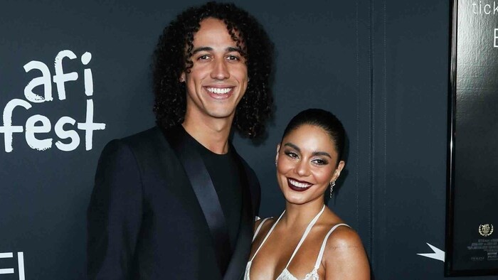 Vanessa Hudgens ist seit letztem Jahr mit Cole Tucker verheiratet. Jetzt wurde das Paar erstmals ...