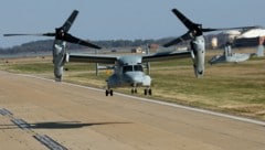 Die US-Armee hat Hunderte Maschinen des Typs V-22 Osprey (Bild) vorübergehend aus dem Verkehr gezogen. (Bild: AFP/Getty Images)