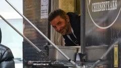 Bradley Cooper arbeitete in einem Foodtruck für den guten Zweck. (Bild: www.PPS.at)