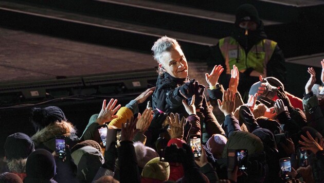 Genoss die Zeit mit seinen Fans: Robbie Williams (Bild: Sepp Pail)