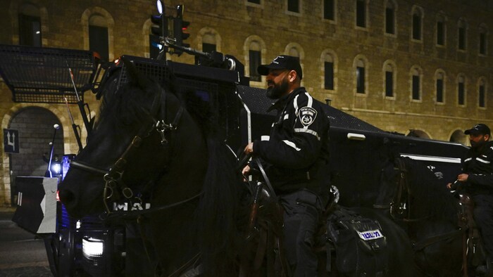 Die israelische Polizei hinderte sie daran, durch die Altstadt zu marschieren.