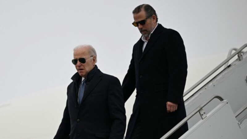 Hunter (rechts) mit seinem Vater Joe Biden (links) (Bild: AFP)