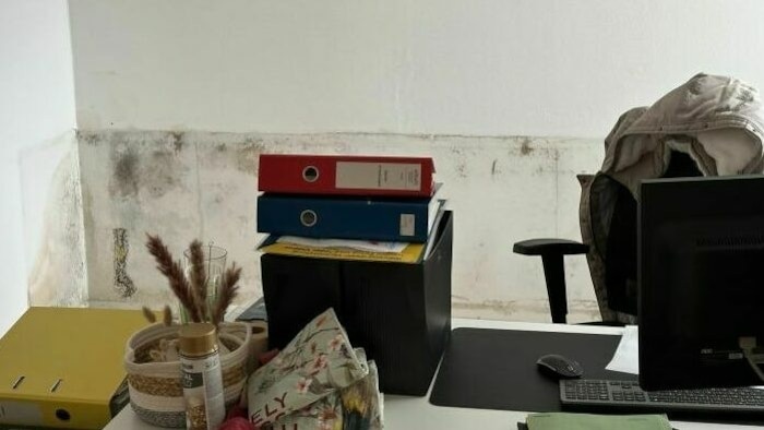 Das Mauerwerk muss getrocknet werden.