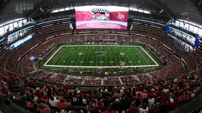Das AT&T Stadium in Arlington: Heimstätte der Dallas Cowboys
