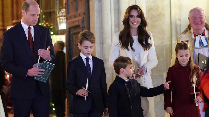 Ihre drei Kinder George, Charlotte und Louis freuten sich sehr über die Rückkehr ihrer Mama und bastelten ihr Geschenke. (Bild: APA/Chris Jackson/Pool via AP)