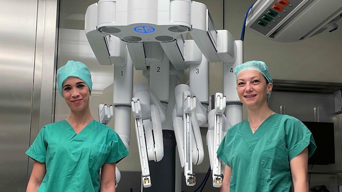 Oberärztin Dr. Radoslava Stoyanova aus der chirurgischen und Fachärztin Dr. Kathrin Isabella ...