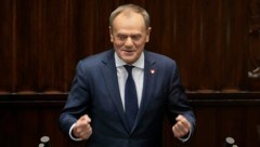 Polens Parlament hat am Montag den früheren Oppositionsführer Donald Tusk zum künftigen Regierungschef bestimmt. (Bild: Associated Press)