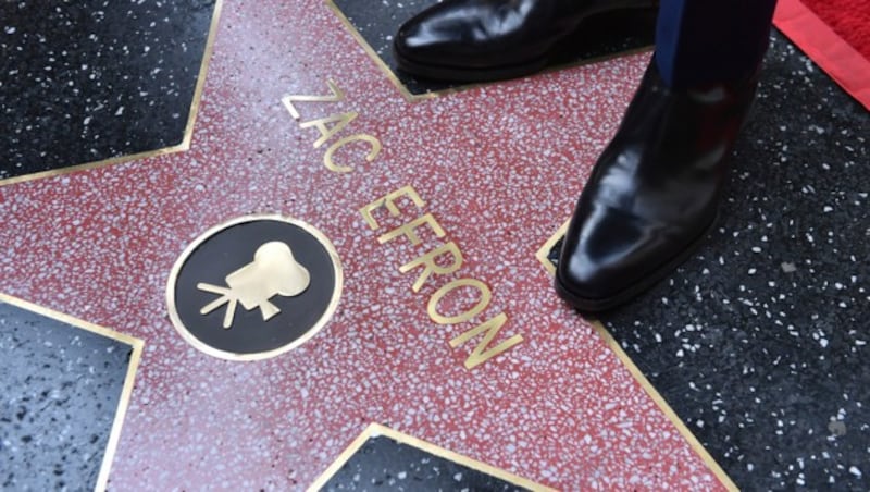 Efrons Stern am „Walk of Fame“. (Bild: Jordan Strauss/Invision/AP)