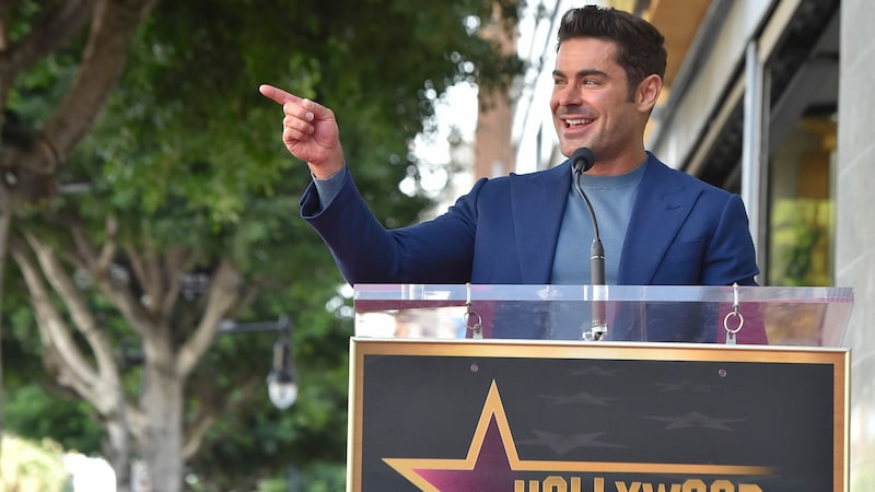 Am Montag durfte Efron seinen Stern auf dem „Walk of Fame“ feiern. (Bild: Jordan Strauss/Invision/AP)