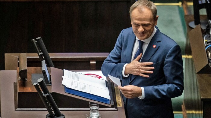 Tusk bei seiner Regierungserklärung im Parlament in Warschau
