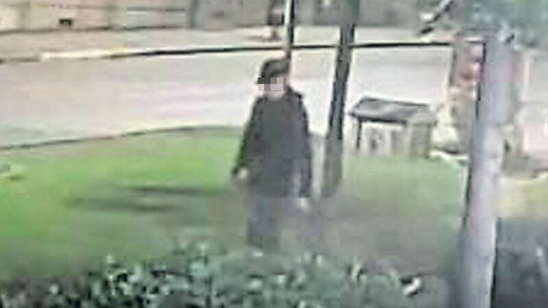 The footage from a surveillance camera showed the suspect in the vicinity of a crime scene. (Bild: zVg, Krone KREATIV)