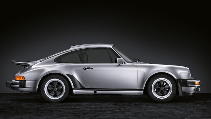 Der Porsche 911 Turbo kam 1974 als weltweit erster Seriensportwagen mit Abgasturboaufladung.