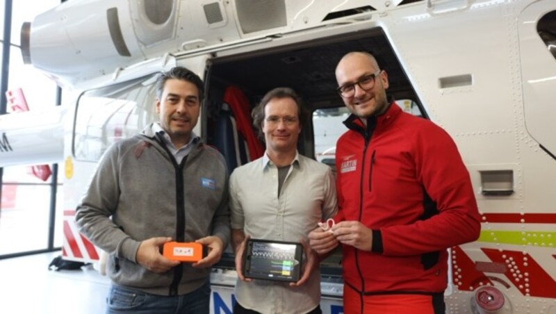 Das Team hinter dem Sensor: Heli-Austria-Chef Roy Knaus, Entwickler Johannes Kreuzer und Notarzt Roman Schniepp (v.li.) (Bild: Tröster Andreas)