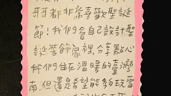 Auch Briefe aus Asien landen regelmäßig im Steyrer Postamt