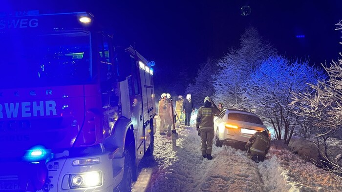 Dritte Pkw-Bergung auf der selben Straße