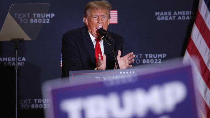 Donald Trump am 13. Dezember in Iowa (Bild: SCOTT OLSON / GETTY IMAGES NORTH AMERICA / Getty Images via AFP)