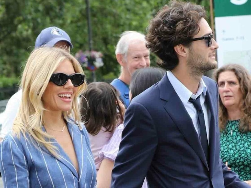 Sienna Miller und ihr Freund Oli Green (Bild: www.PPS.at)