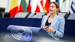 Claudia Gamon ist nach der Babypause wieder zurück in Straßburg und Brüssel. (Bild: © European Union 2021 - Source : EP)