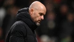 Für Erik ten Hag sieht es schlecht aus. (Bild: APA/AFP/Oli SCARFF)