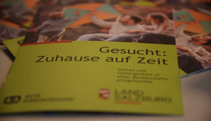 Organisationen wie SOS Kinderdorf und die Kinder- und Jugendhilfe des Landes Salzburg suchen ...