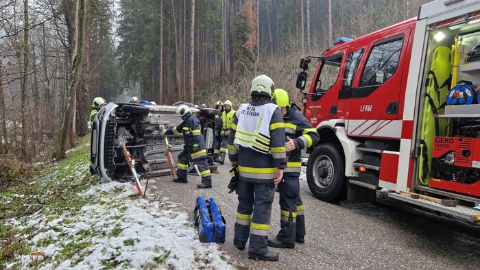 Vier Feuerwehren standen mit 39 Einsatzkräften im Einsatz.