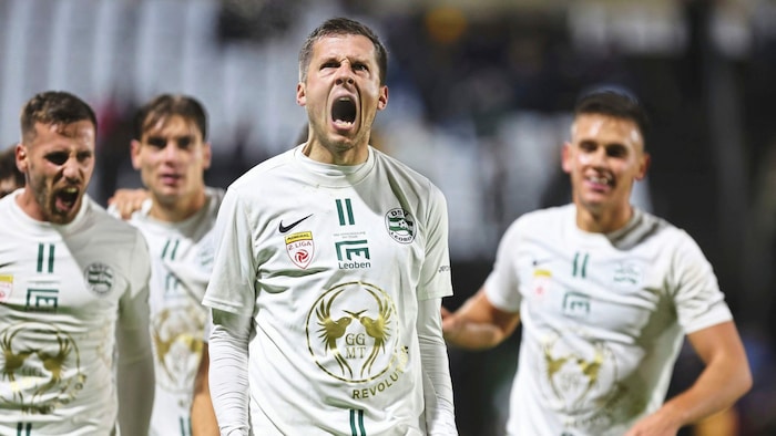 Deni Alar und Co. wollen sich auf Fußball konzentrieren.