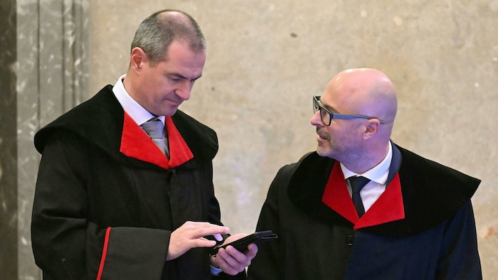 Die Staatsanwälte Koch und Adamovic