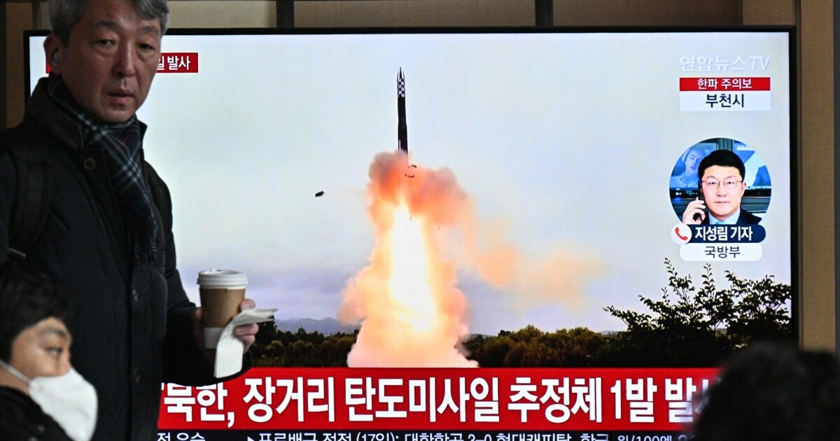 Angst vor Atomkrieg - Nordkorea testet atomwaffenfähige Rakete | krone.at