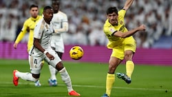 Das Spiel gegen Villarreal endete für David Alaba (links) bitter. Wer soll ihn bei Real ersetzen?  (Bild: ASSOCIATED PRESS)