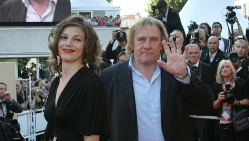 Clémentine Igou Gerard Depardieu (Bild: APA/AFP)