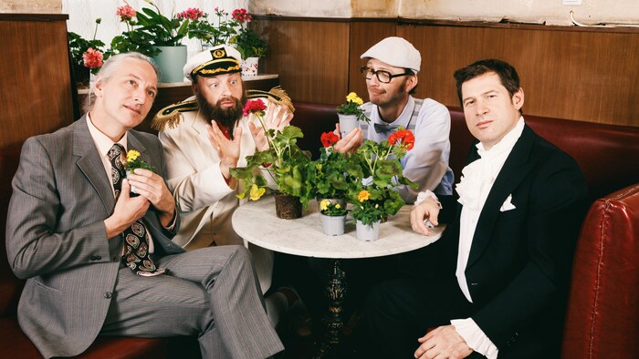 Thomas Gansch - Trompete und mehr; Sebastian Fuchsberger - Gesang, Posaune; Leonhard Paul - ...
