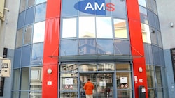 Exakt 1249 junge Steirer suchten Ende Dezember 2025 einen Ausbildungsplatz.