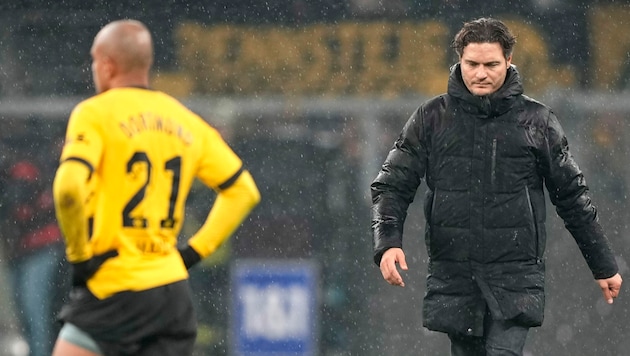 Für Dortmund-Trainer Edin Terzic (re.) wird die Luft immer dünner. (Bild: Copyright 2023 The Associated Press. All rights reserved.)