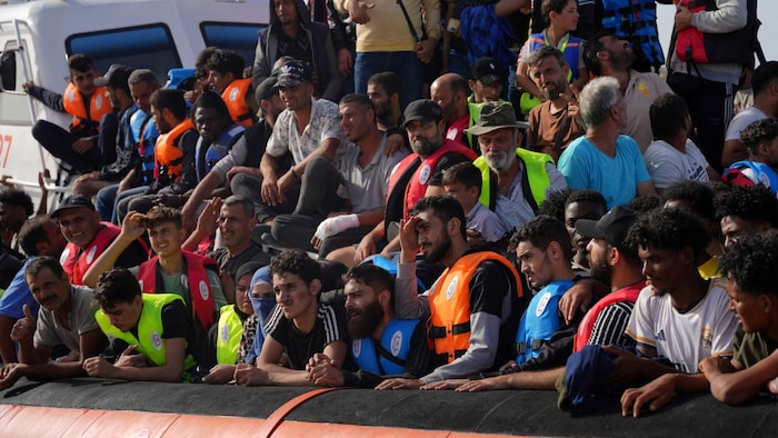 In Italien und Griechenland kommen weiter volle Schiffe an