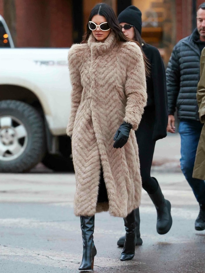 Kendall Jenner mit Freunden in Aspen.