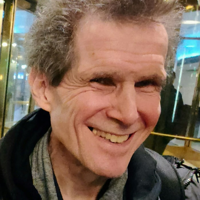Mark Kramer ist Direktor des Cold War Studies Project am Davis Center in Harvard.