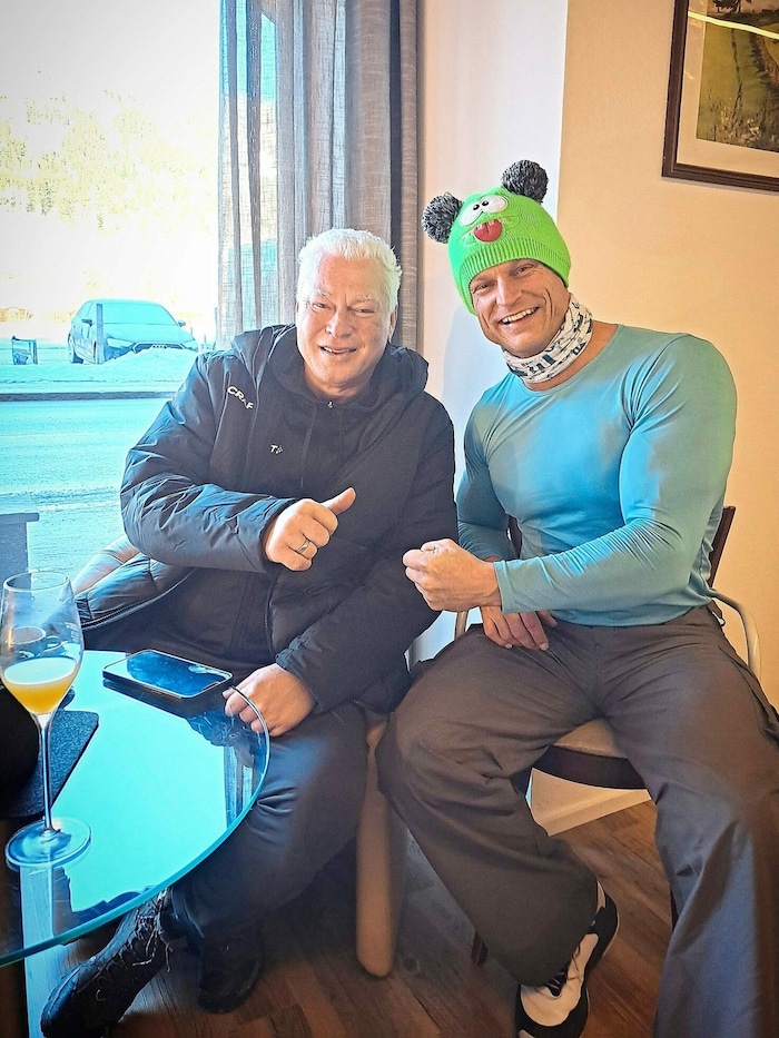 Viel Spaß mit Toni Polster nach einer gemeinsamen Skitour.