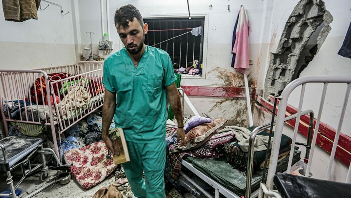 Blick ins Nasser-Krankenhaus in Khan Yunis im südlichen Gazastreifen am 17. Dezember