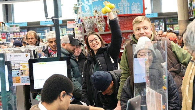 „Krone“-Test im Spar am Grazer Hauptbahnhof: Fast am Ziel (Bild: Christian Jauschowetz)