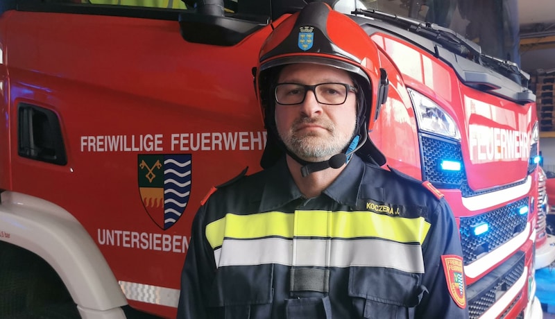 Feuerwehrkommandant Jürgen Koczera: „Großer Verlust für unsere Feuerwehrfamilie.“ (Bild: FF Untersiebenbrunn)