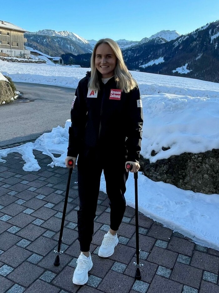 Vanessa ist bereit für die nächsten Schritte zurück.