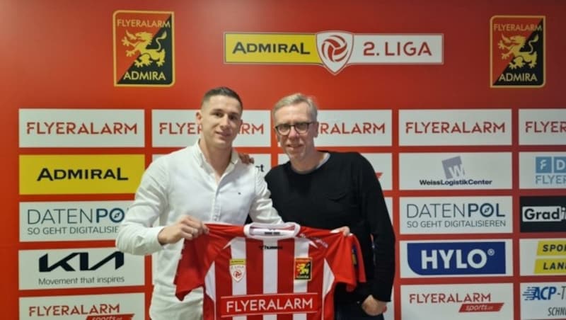 Mujanovic brennt auf die Zusammenarbeit mit Sportchef Peter Stöger (re.) (Bild: Flyeralarm Admira)