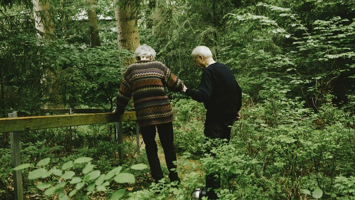 „Für immer“: Ein Dokumentarfilm vom ersten Kuss bis hin zur wahren Liebe.